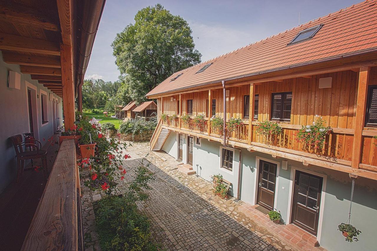 U Svateho Petra Apartment Kájov Exterior photo